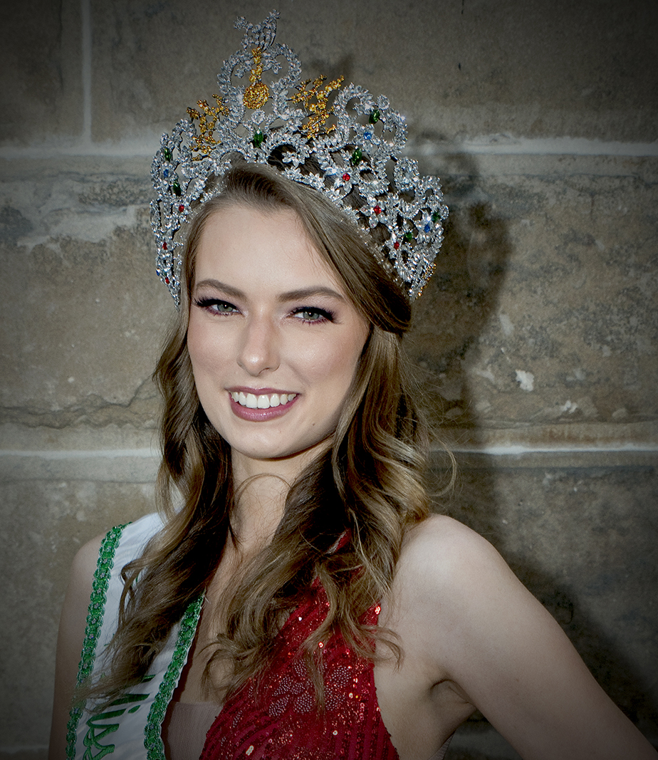 Miss Earth Australia 2022 Sheridan Mortlock Crowned Miss Earth Air 2022 ...